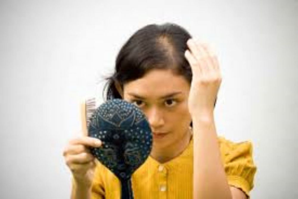 Mujeres que cuidan su cabello pueden consumir ácido fólico