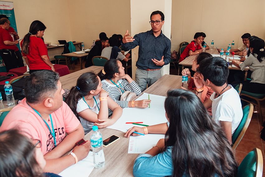 Escolares de Moquegua, Huánuco y Apurímac ganan concurso "Crea y Emprende"