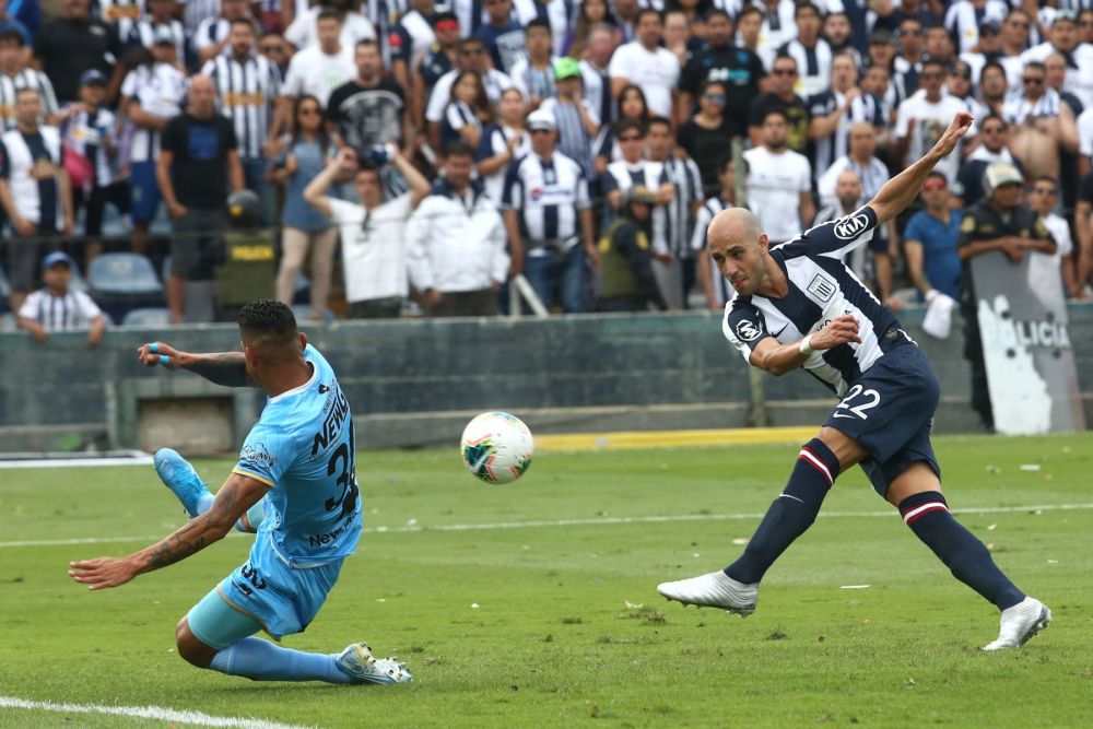 Alianza Lima venció 2-0 a Binacional pero no le alcanzó para el título