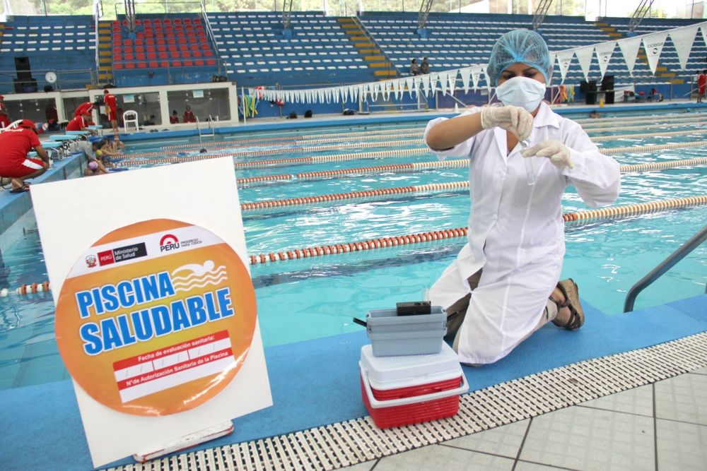 Campaña del Minsa con Piscina Saludable