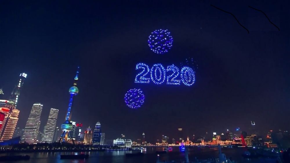 Shanghai festejó el 2020 con un imponente show de 2000 drones