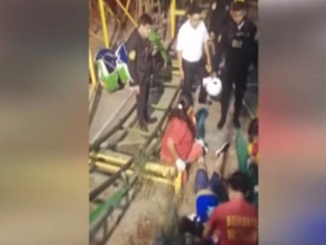 Juego mecánico se descarriló