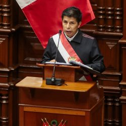 Pedro Castillo iba a pedir adelanto de elecciones ante el Congreso pero dio marcha atrás