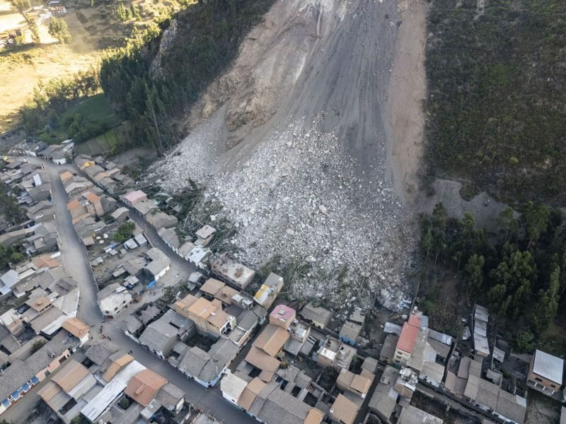 Derrumbe de cerro en Chavín de Huántar