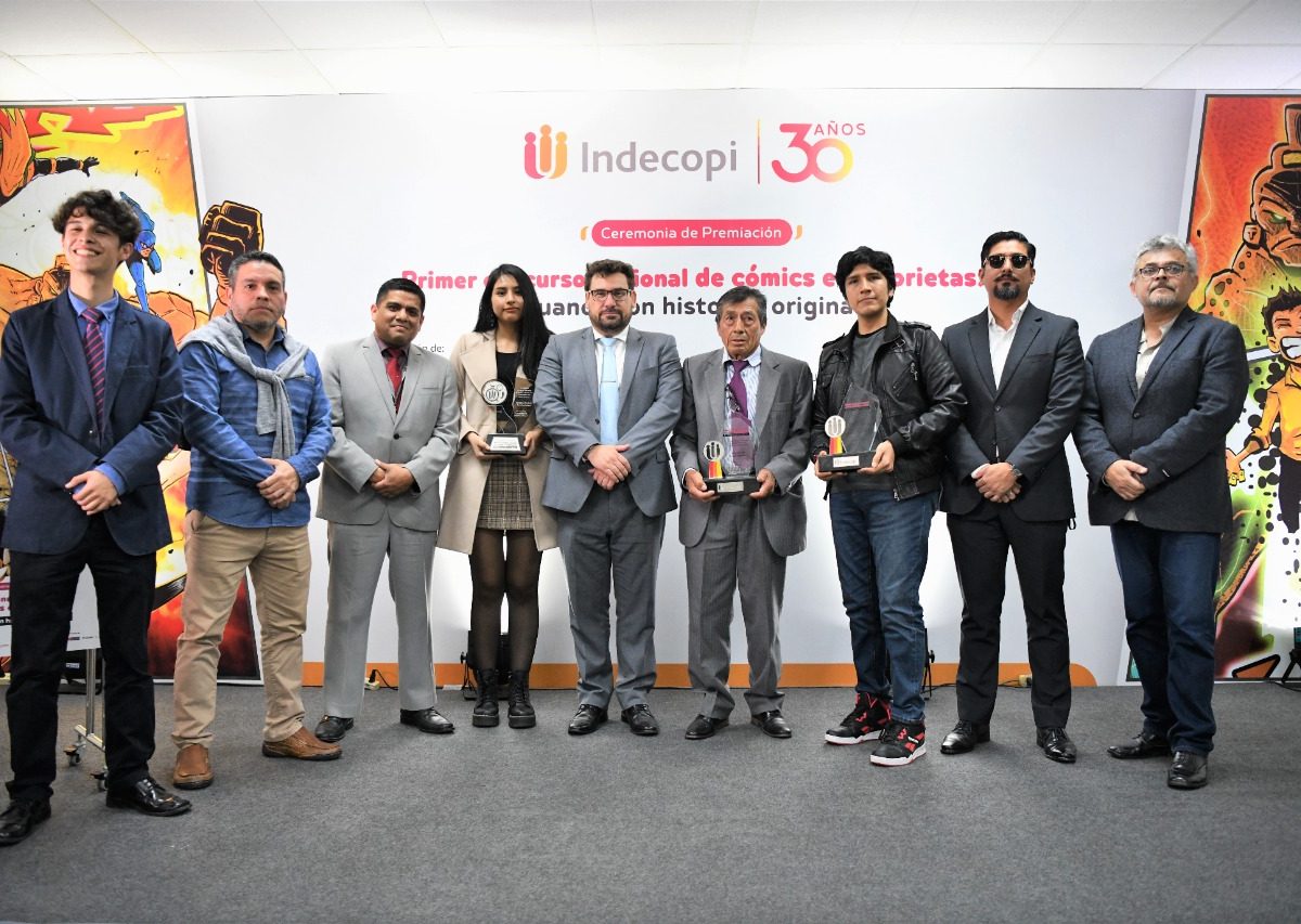 Indecopi premia a ganadores del Concurso Nacional de Cómics y exhibe 120 cómics enviados por jóvenes creativos de todo el Perú