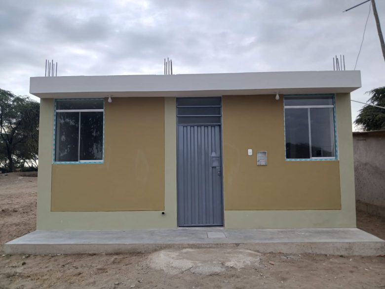 Ministerio de Vivienda seguirá construyendo en terrenos que no cuenten con todos los servicios básicos